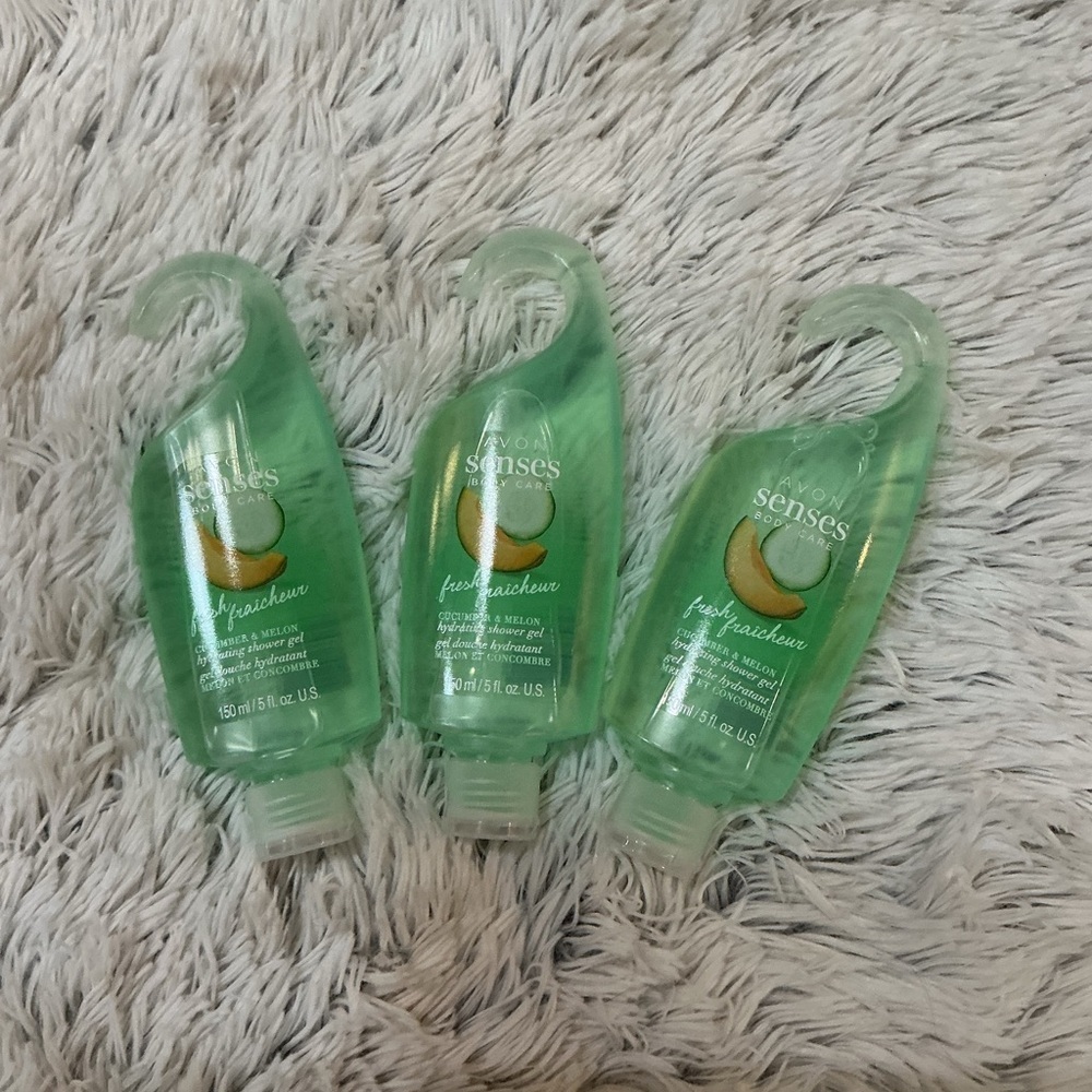 Avon Senses Cucumber & Melon Hydrating Shower Gel — Bundle of 3 (150 ml)